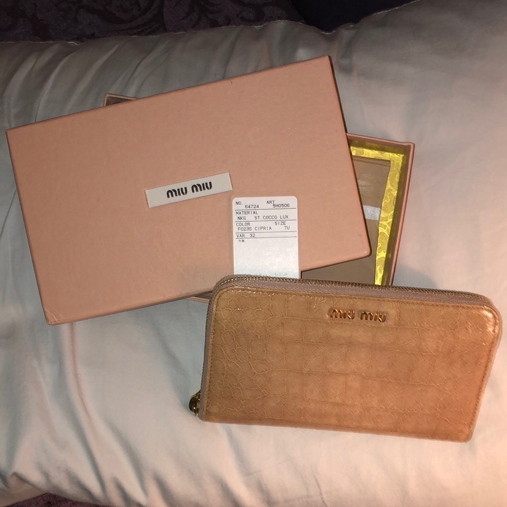 Miu Miu St. Cocco Lux Ziparound Wallet